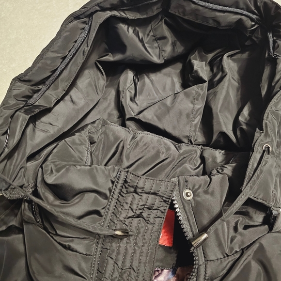 "Xuelier" Winter Jacket, Size Medium, Black - Picture 5 of 9